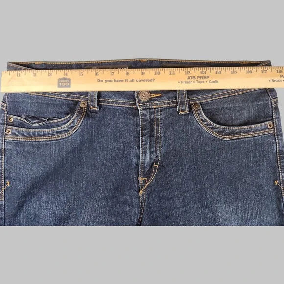 Jordache Capri Jeans - Womens Size 12 - Blue - Skinny Crop - Distressed - Picture 6 of 9